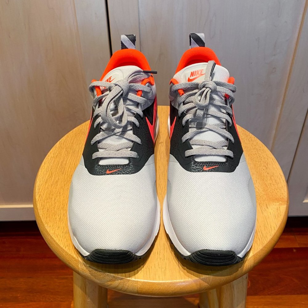 New Nike Air Max Tavas (2015) Size 10 - Picture 2 of 8